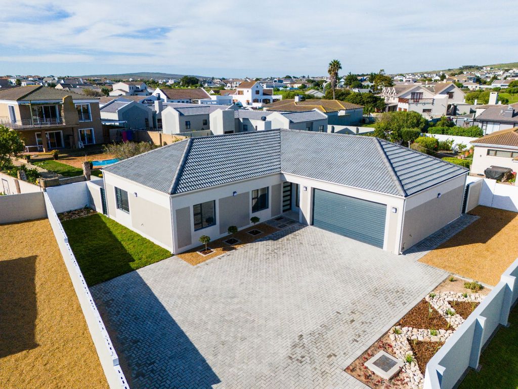 Property photo 1 of 28 La1706149
