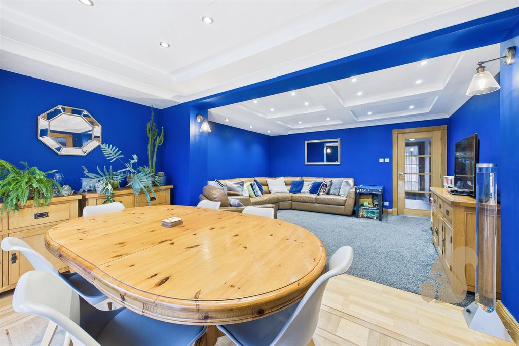 Property photo 3 of 18 Living Room/Dining Room