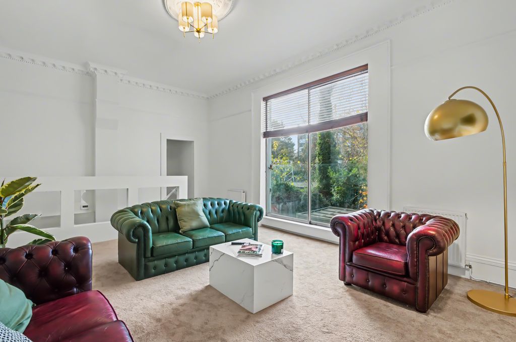 Property photo 2 of 24