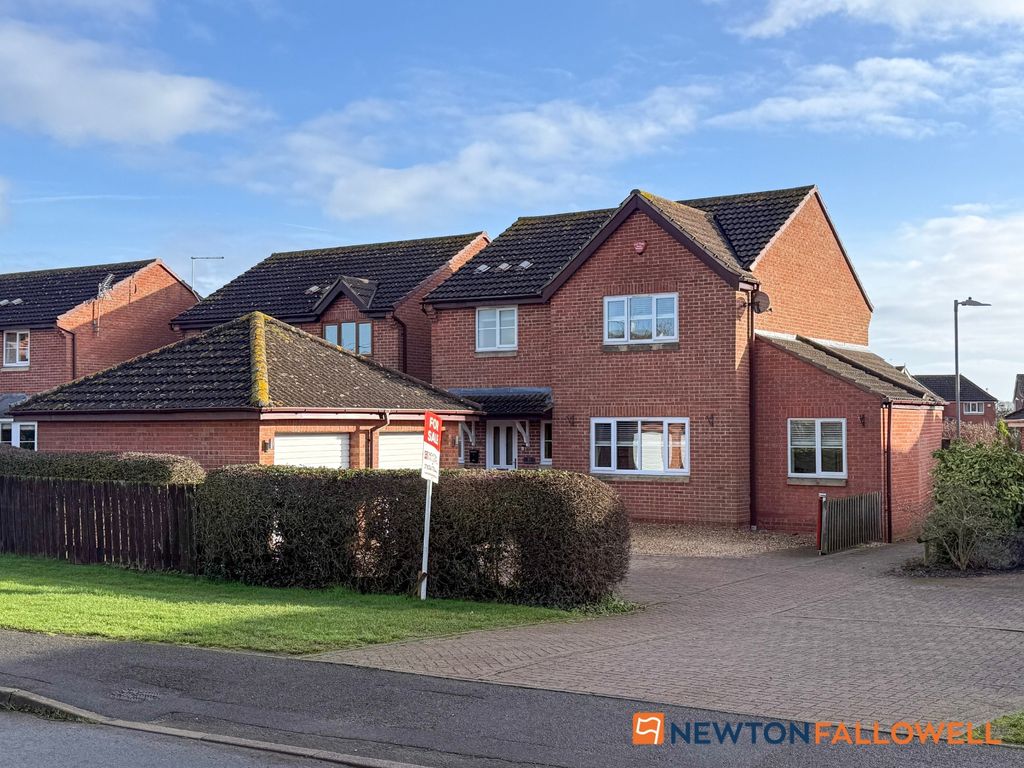 Property photo 1 of 26