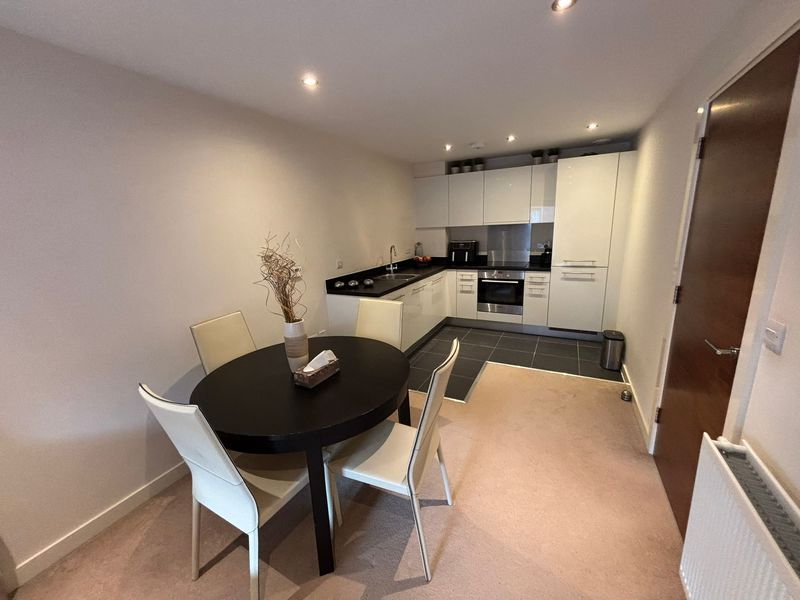 Property photo 3 of 12 Photo 5