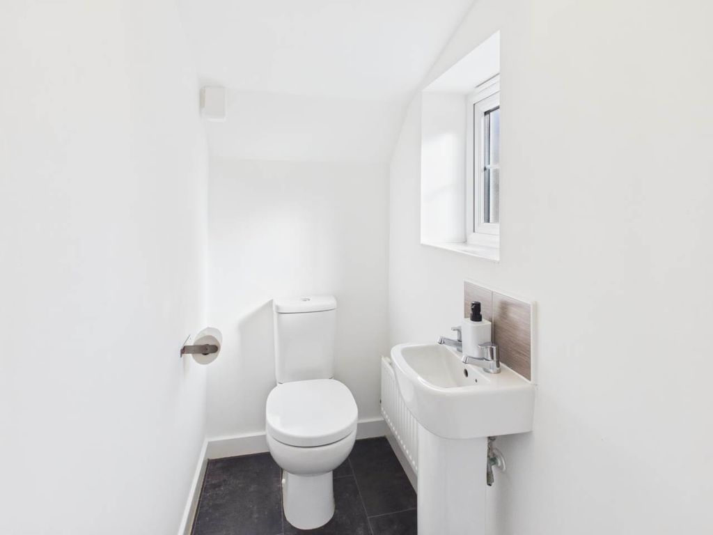 Property photo 3 of 18 Downstairs Toilet