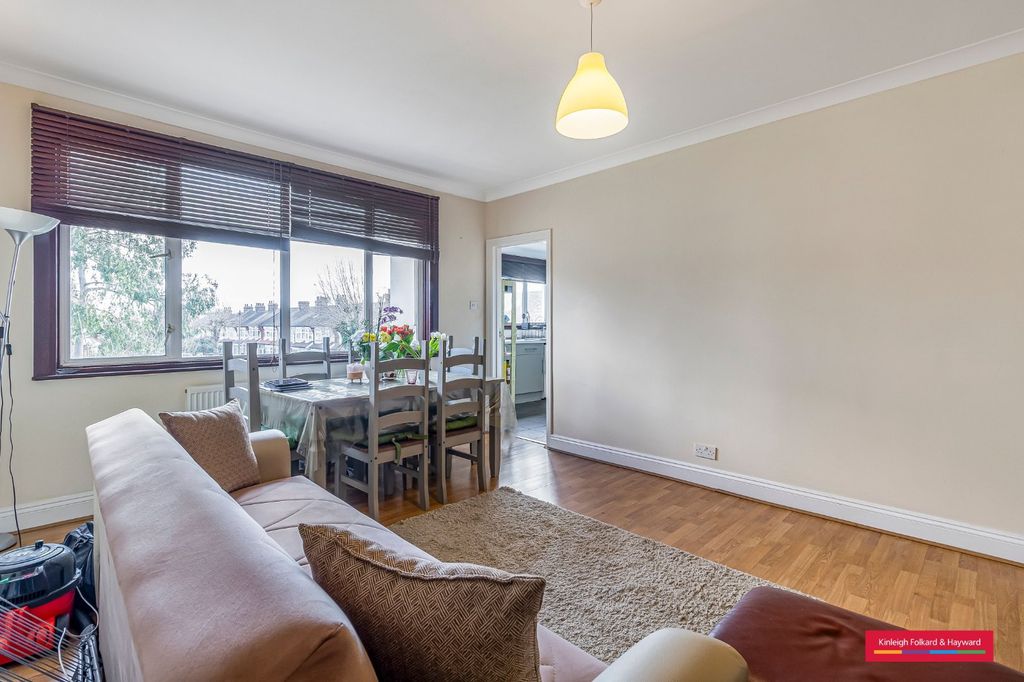 Property photo 3 of 13 Picture No. 14