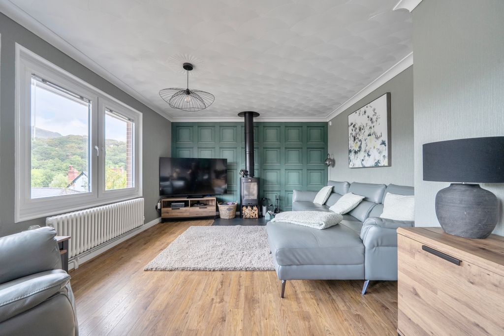 Property photo 2 of 29 1509029 (1)