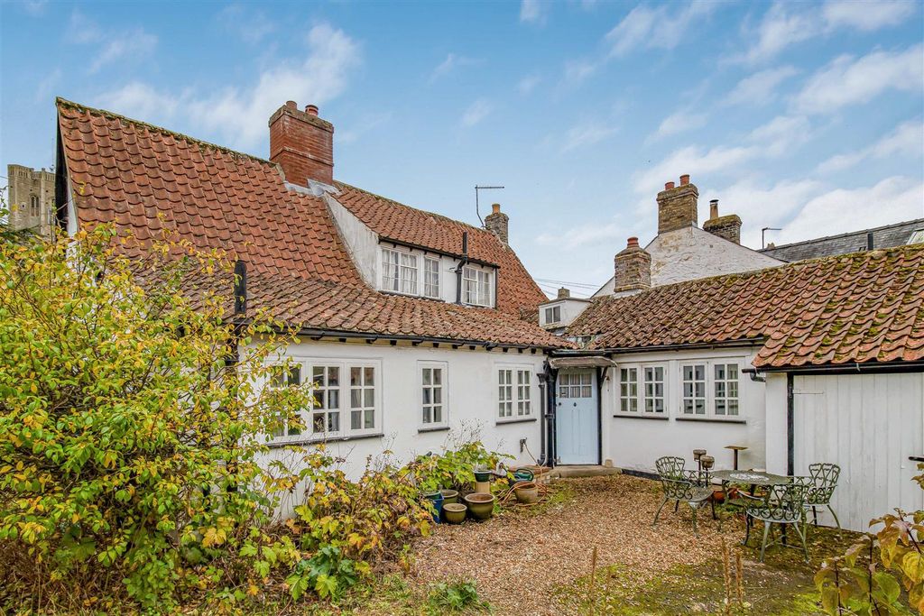 Property photo 1 of 25 5_66764-1.Jpg