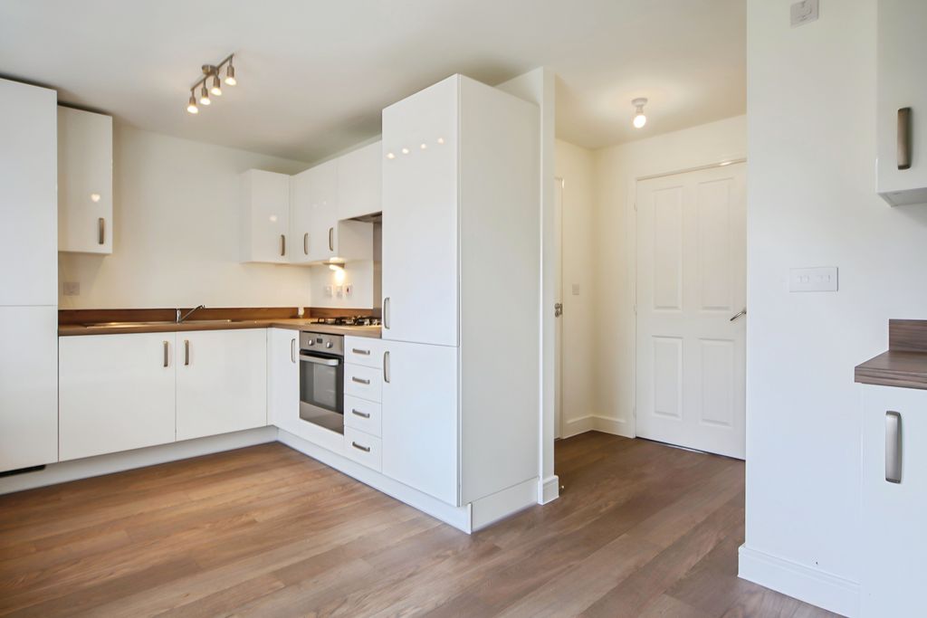 Property photo 3 of 23 Kitchen Diner