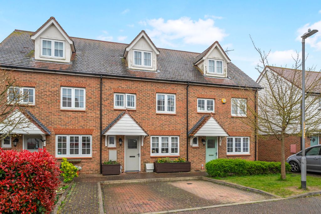 Property photo 1 of 19