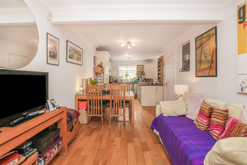 Additional image 5 of 4 bed town house for saleDouglas Court, Ely CB7