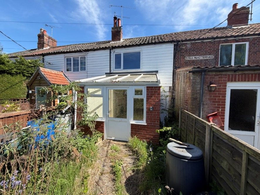 Property photo 2 of 17