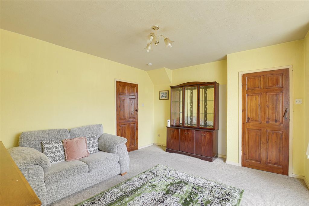 Property photo 3 of 13 3177.Jpg