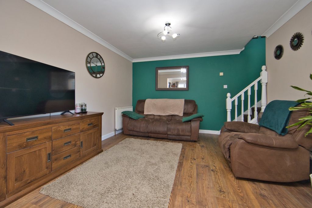 Property photo 2 of 11 Picture 2