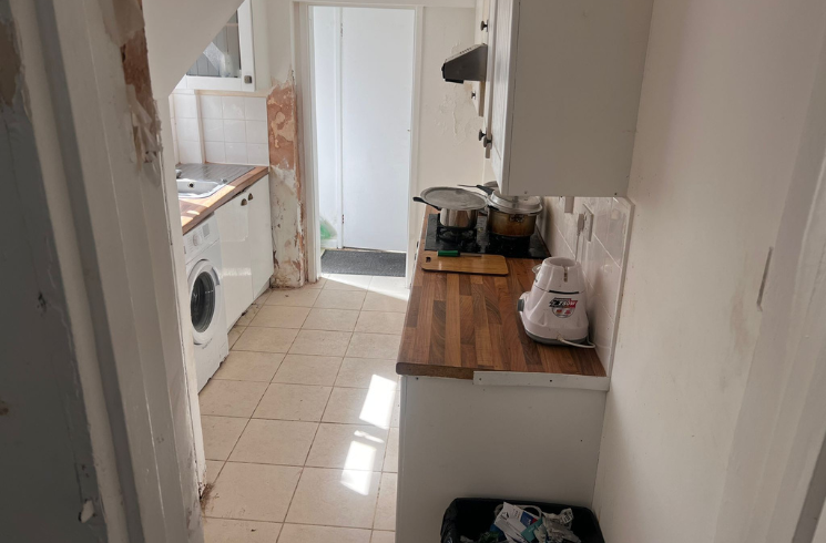Property photo 2 of 8