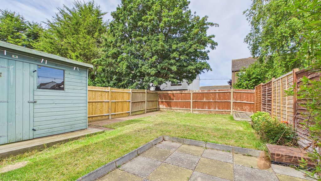 Property photo 3 of 12