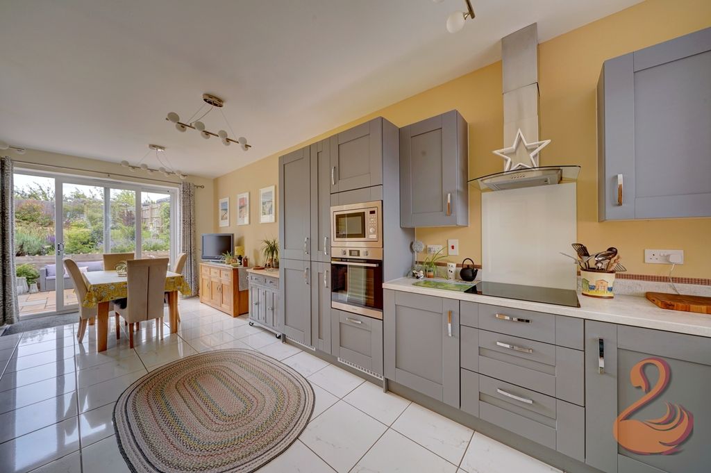 Property photo 2 of 35 Kitchen/Diner
