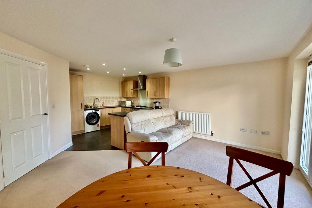 Additional image 6 of 2 bed flat for saleTrelowen Drive, Penryn TR10