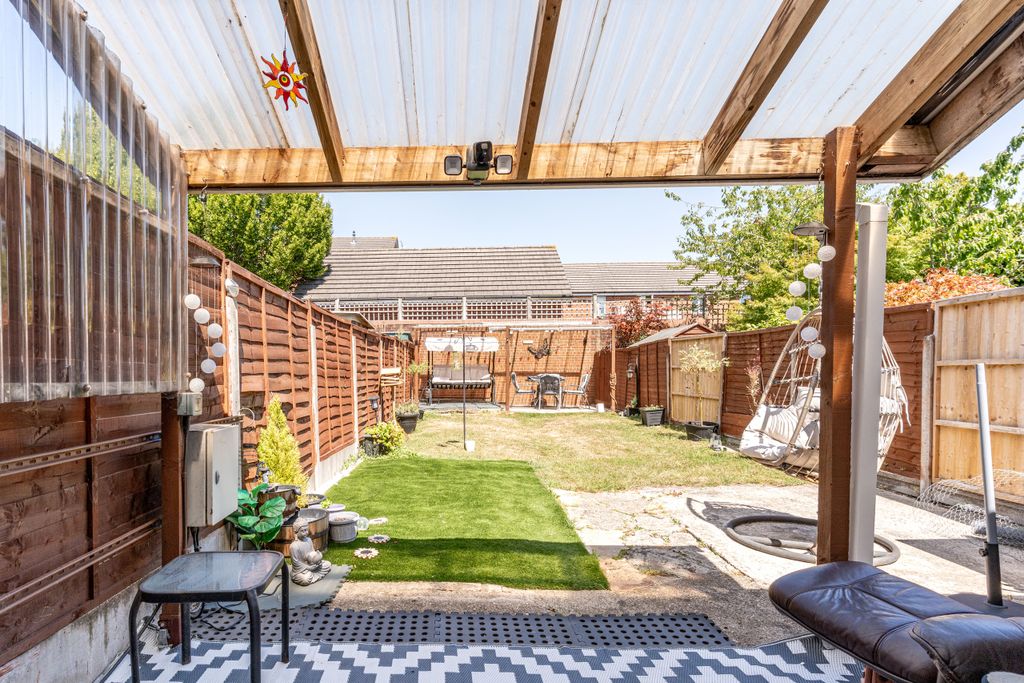 Property photo 3 of 16 A7406297-13
