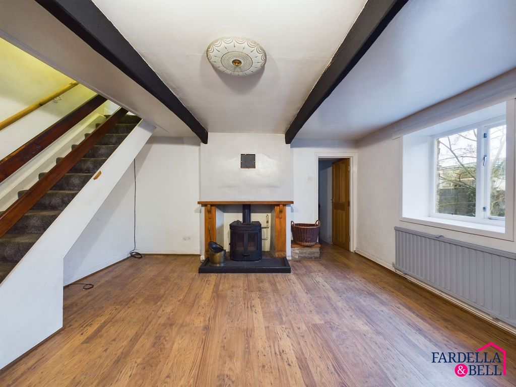 Property photo 3 of 29