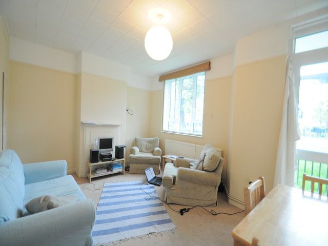 Property photo 1 of 4