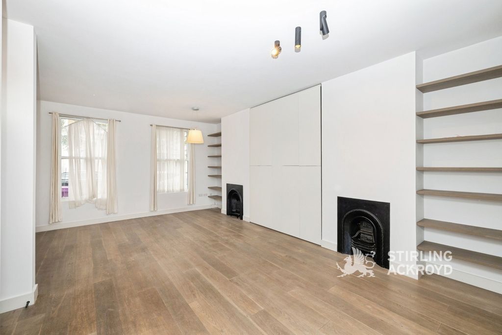 Property photo 2 of 22 Pbox-Img.Jpg