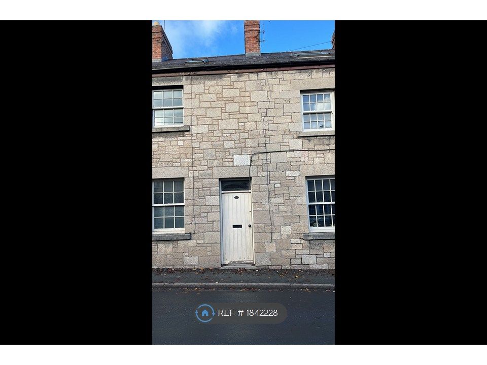 Property photo 1 of 5