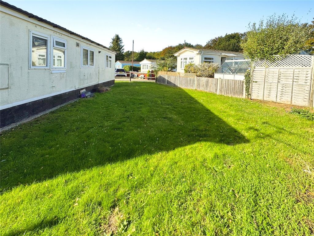 Property photo 3 of 14 Picture No. 06