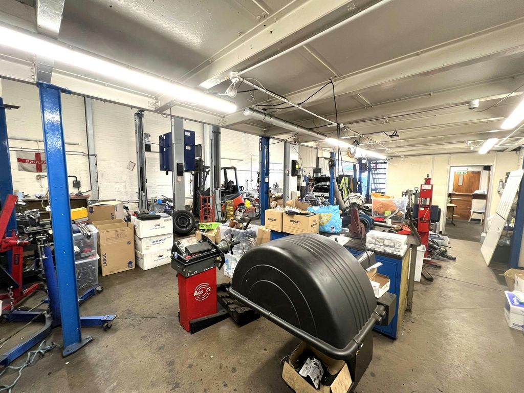 Property photo 3 of 8 Img_0207.Jpeg