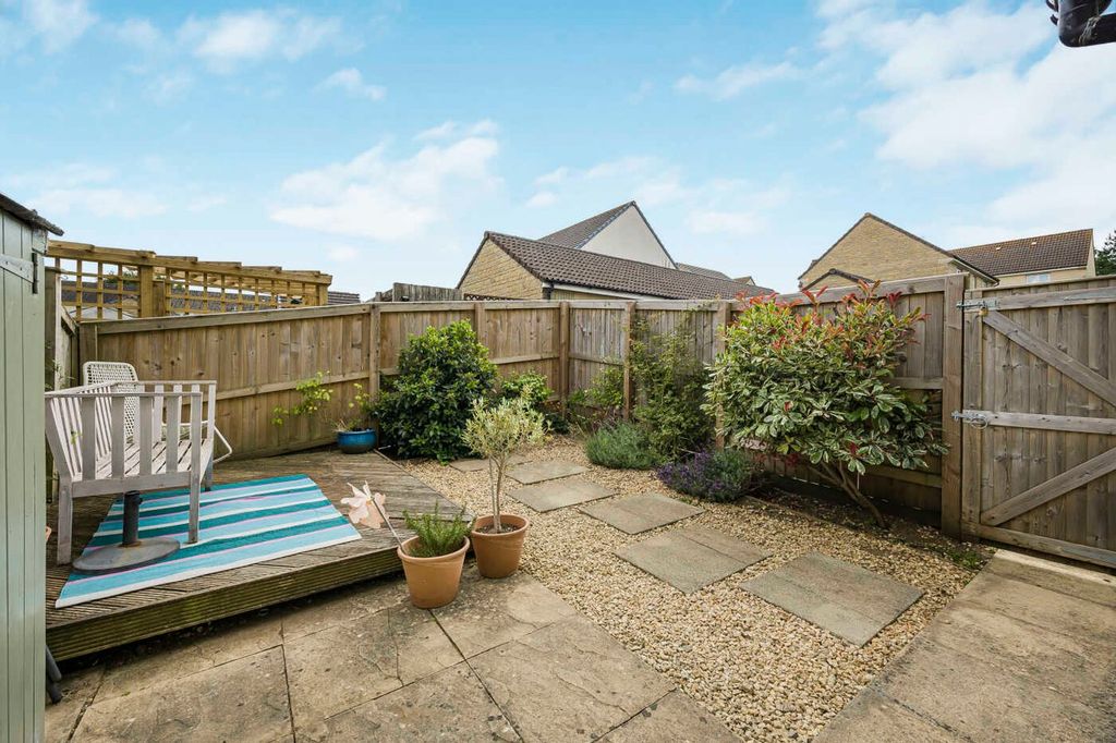 Property photo 3 of 22