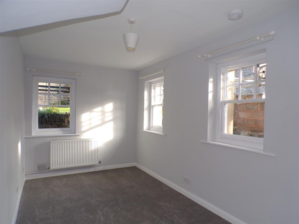 Property photo 2 of 6 Living Room.Jpg