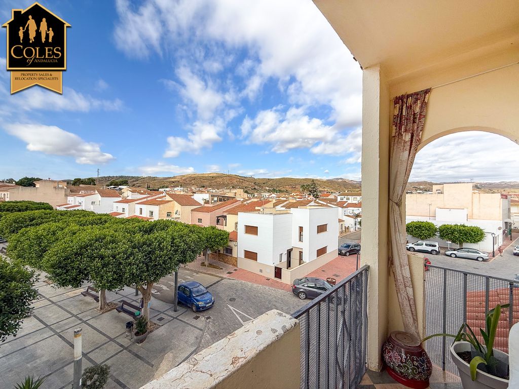 Property photo 3 of 20