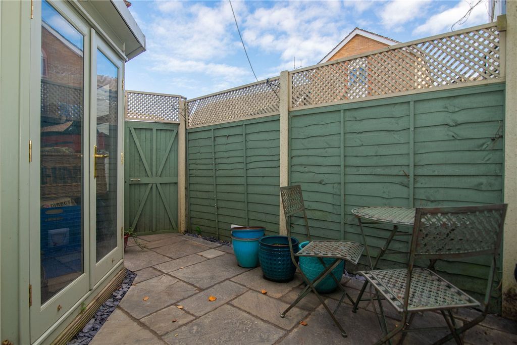 Property photo 3 of 6 Picture No. 06