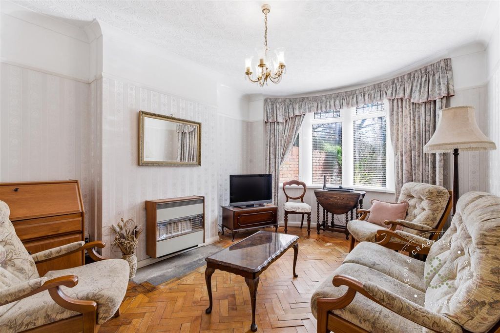 Property photo 3 of 27 St Angela Road, Heath (17).Jpg