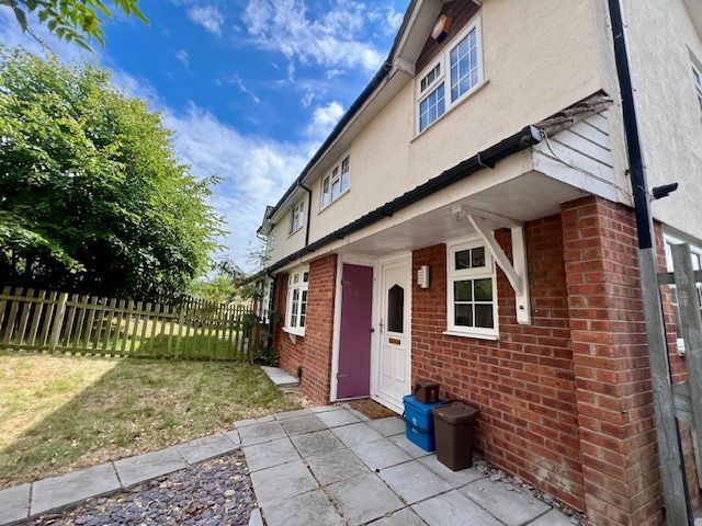 Property photo 1 of 7 Exterior