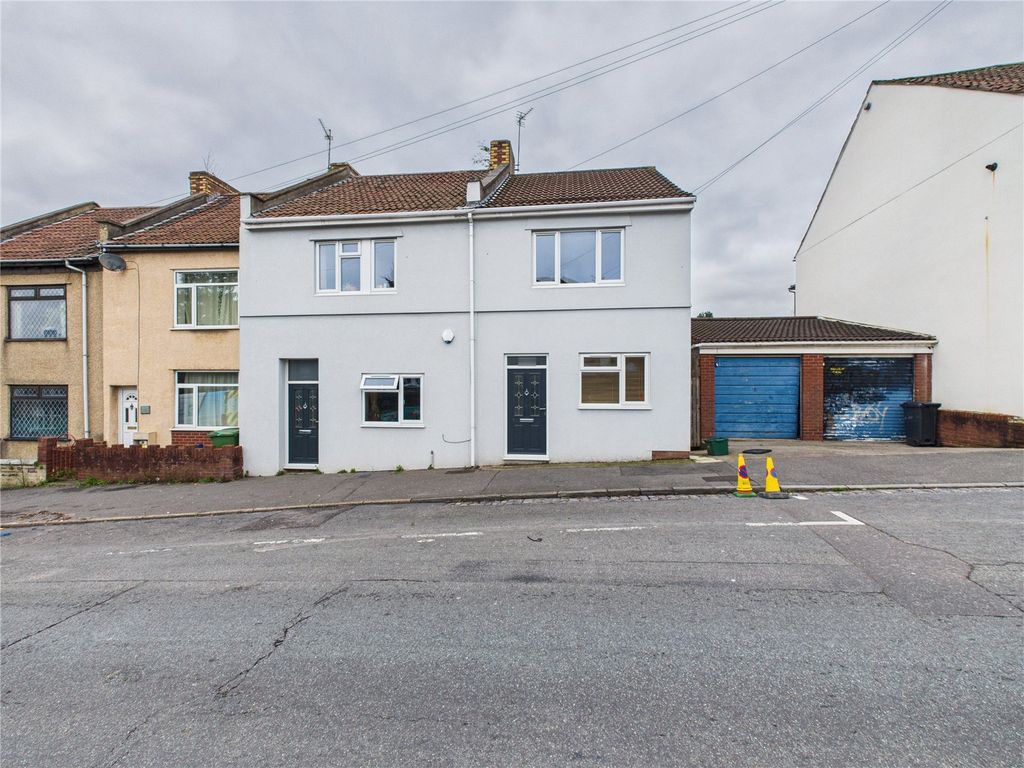 Property photo 1 of 21 Picture No. 43