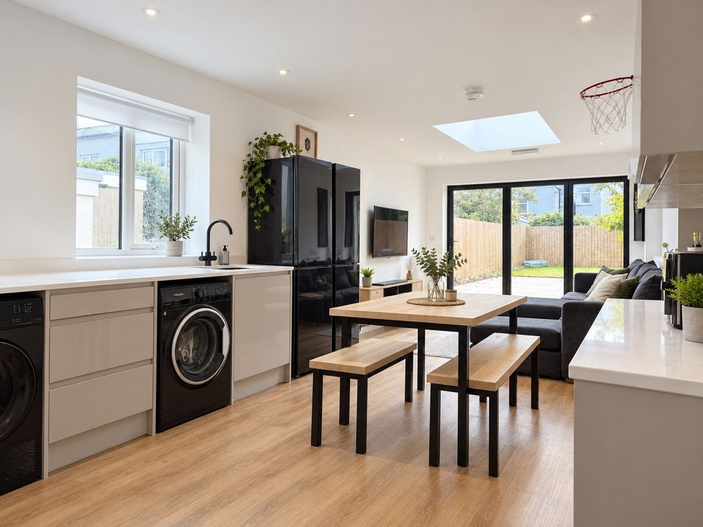 Property photo 2 of 13 Call 02920 668585 To Secure Your Viewing _9