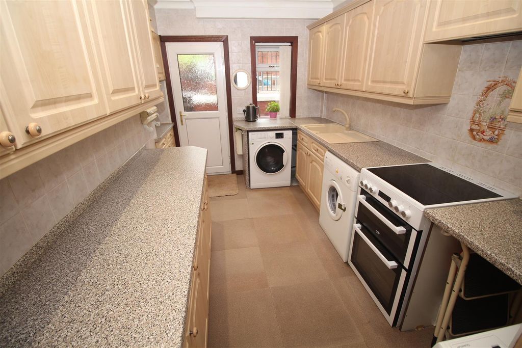 Property photo 3 of 19 Img_5267.Jpg