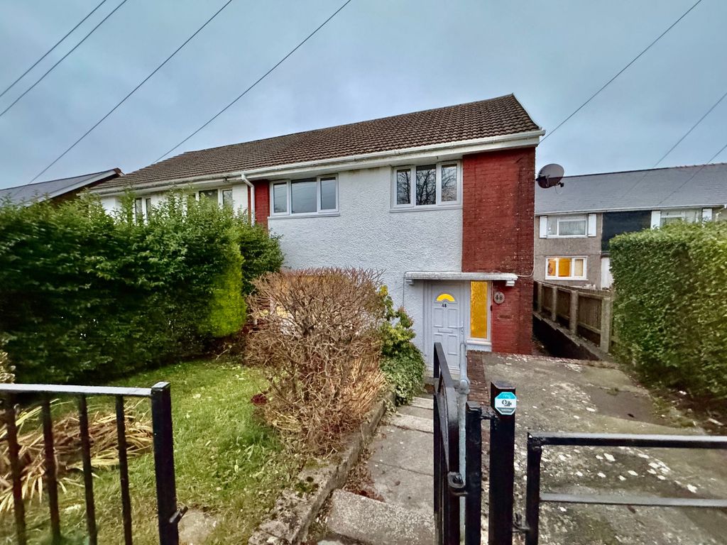 Property photo 1 of 25