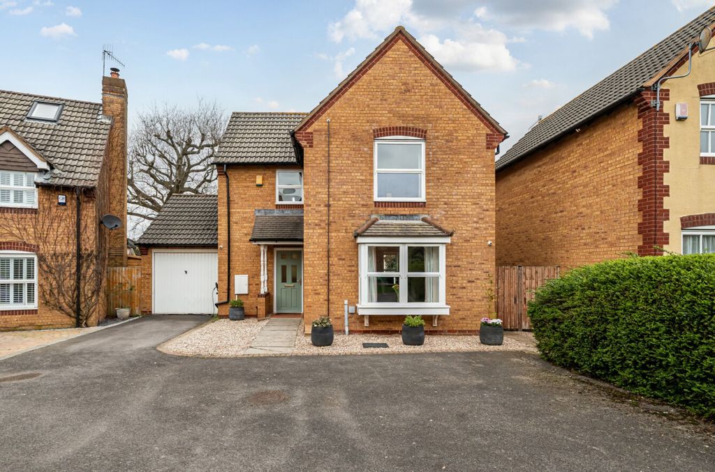 Property photo 1 of 15 Front