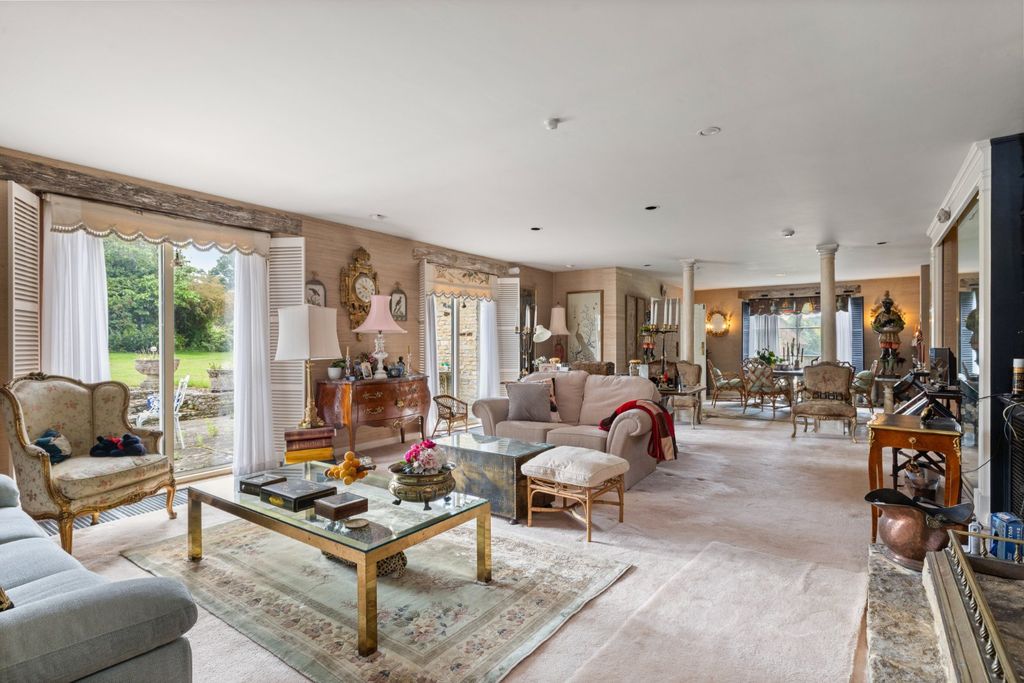 Property photo 2 of 15 Drawing Room