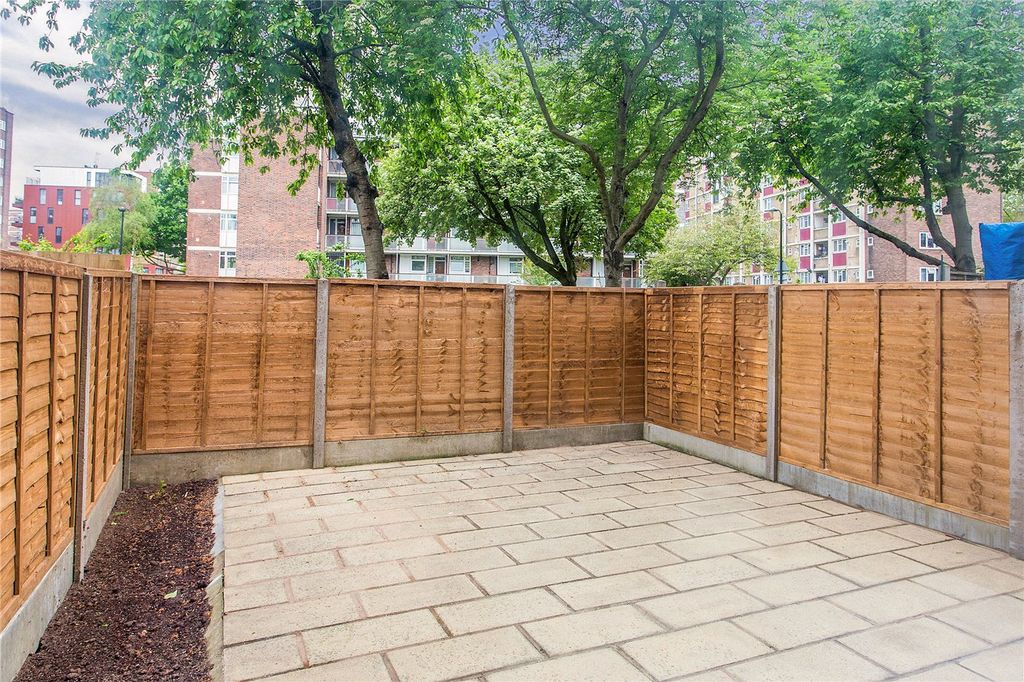 Property photo 2 of 11 Picture No. 06