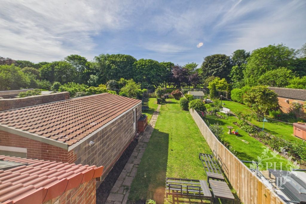 Property photo 2 of 15 A961134Be9A0430Bb5436Cb31E5460A5_100_Cam02002G0-Pr