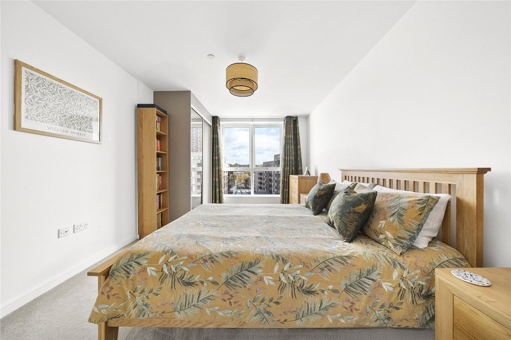 Property photo 2 of 10 Picture No. 03