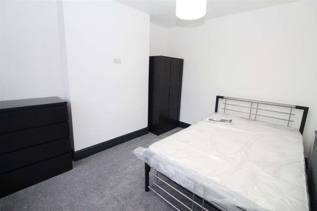 Property photo 2 of 15 Img_3124.Jpg