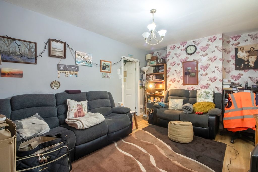 Property photo 2 of 10 Img_2120-Hdr