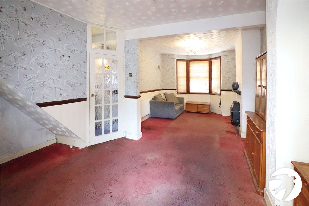 Property photo 2 of 17 Picture No. 13