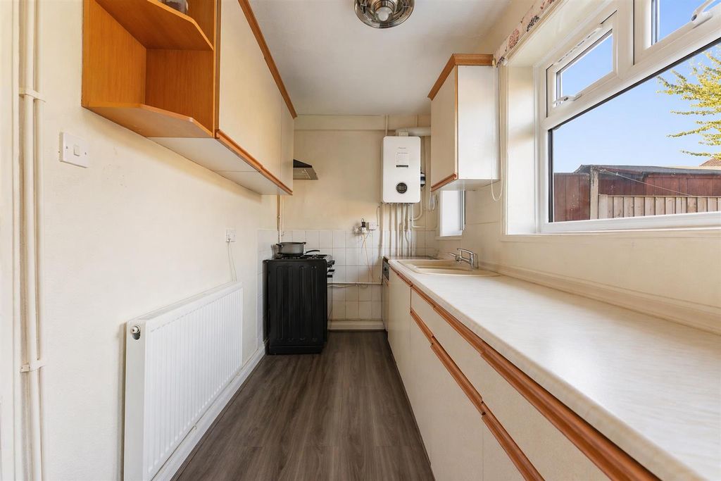 Property photo 3 of 14 6d9F31B0-A7F6-4A8c-8cd5-19Add751Ab48.Png