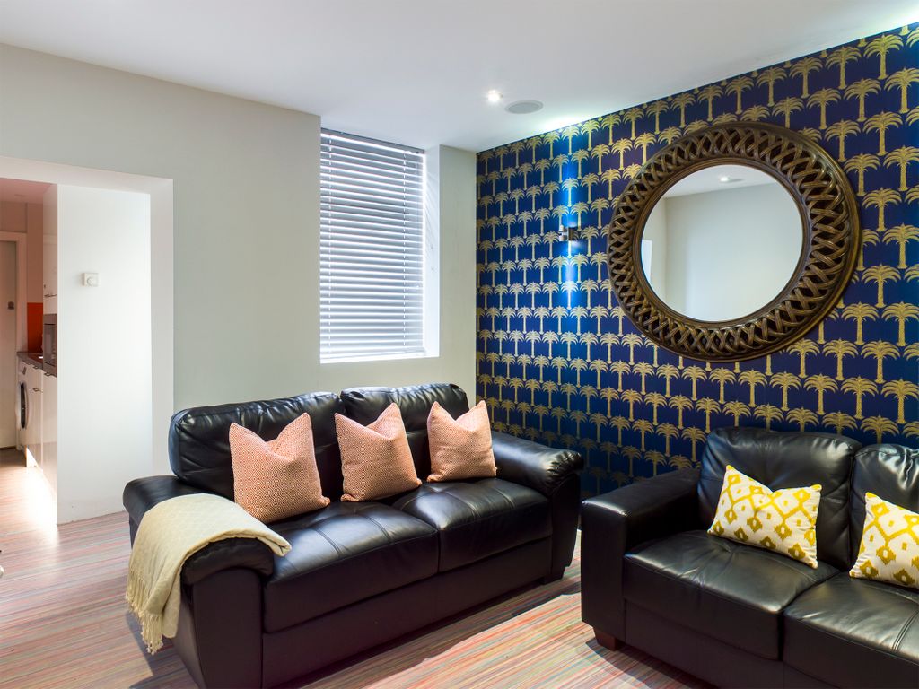 Property photo 2 of 7 Photo 1