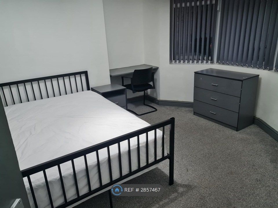 Property photo 2 of 6