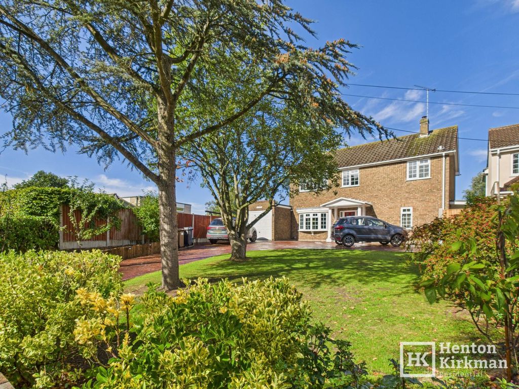 Property photo 1 of 24