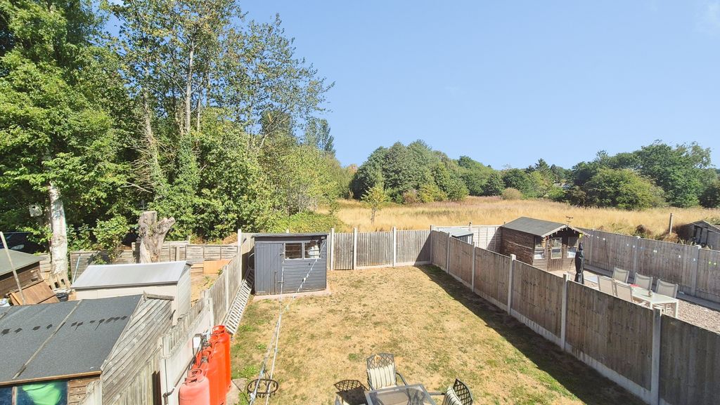 Property photo 2 of 22 2B94B038-1000133023