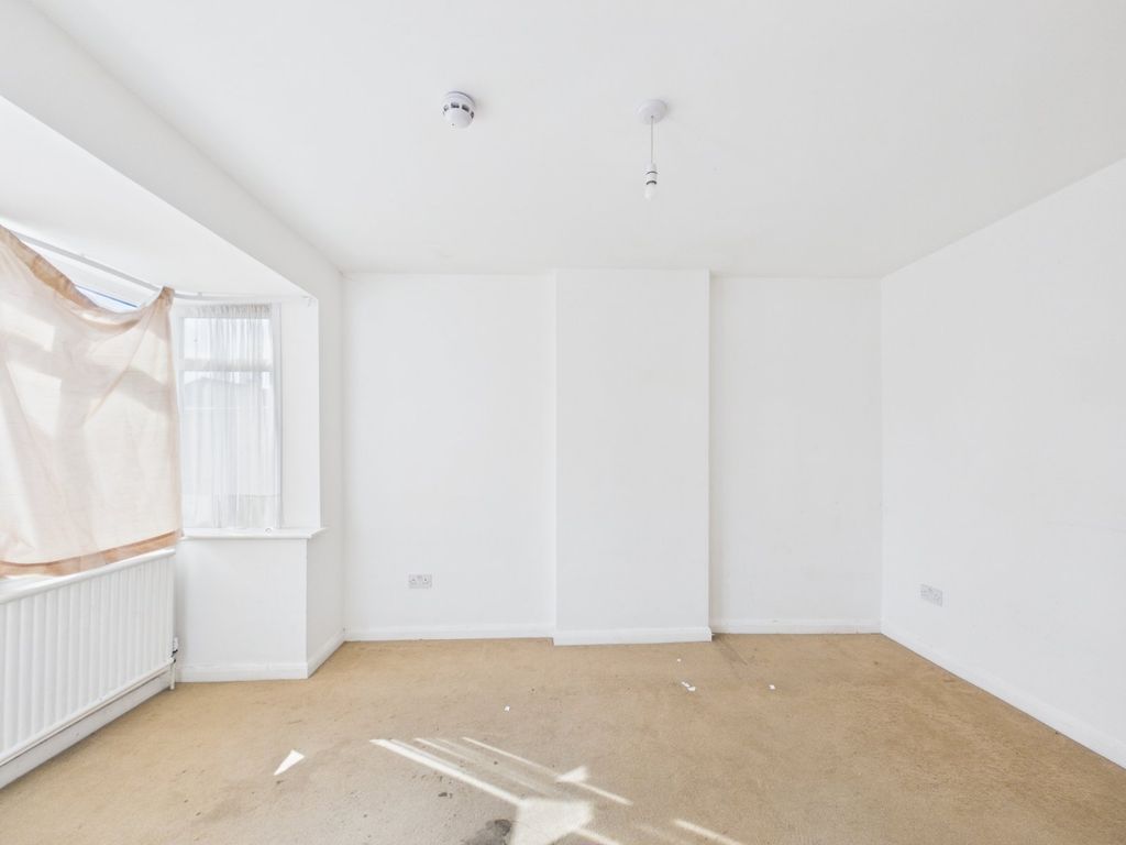 Property photo 3 of 10 Picture No. 16